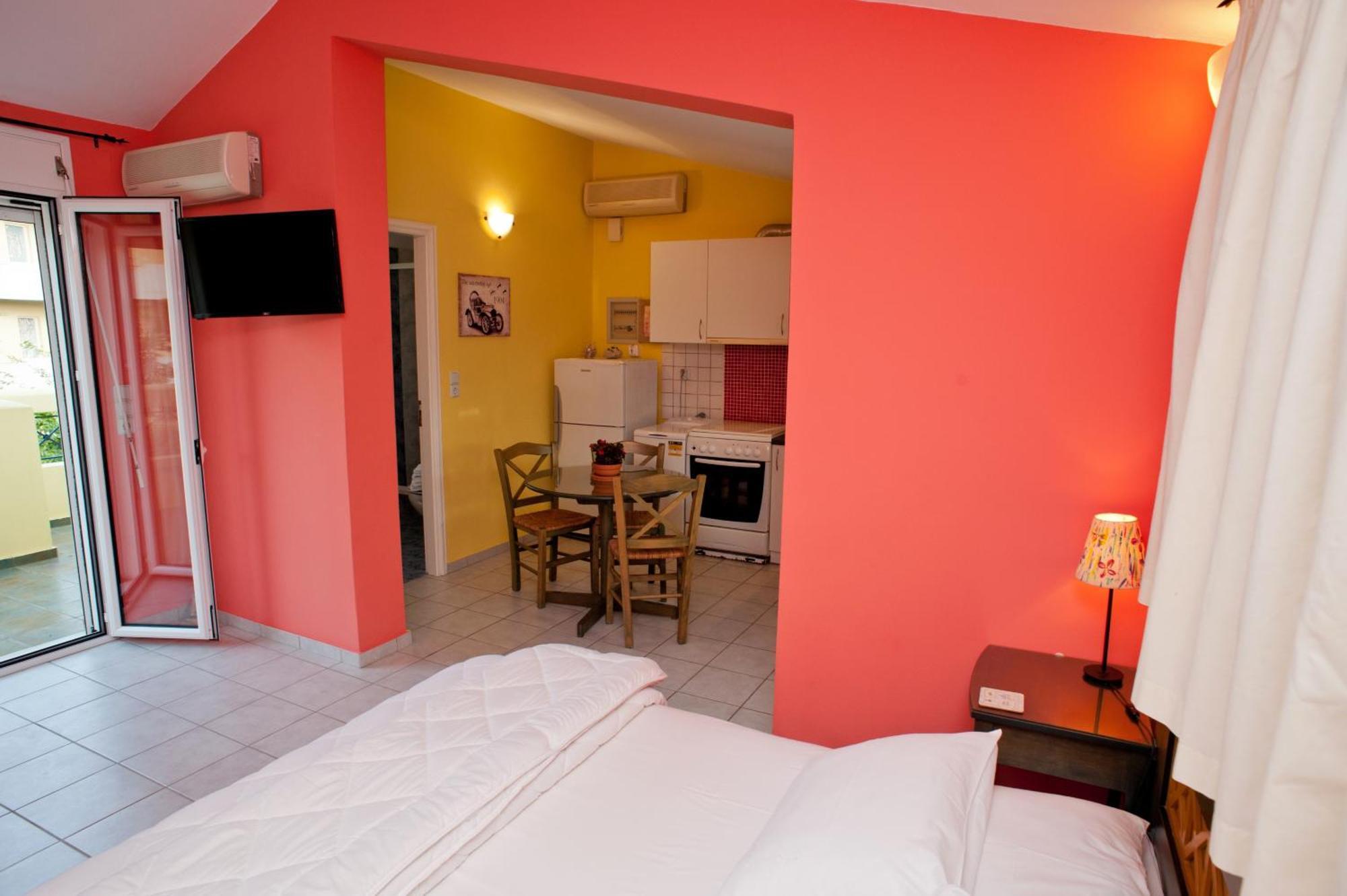 Amarylis Apartments Elaionas  エクステリア 写真